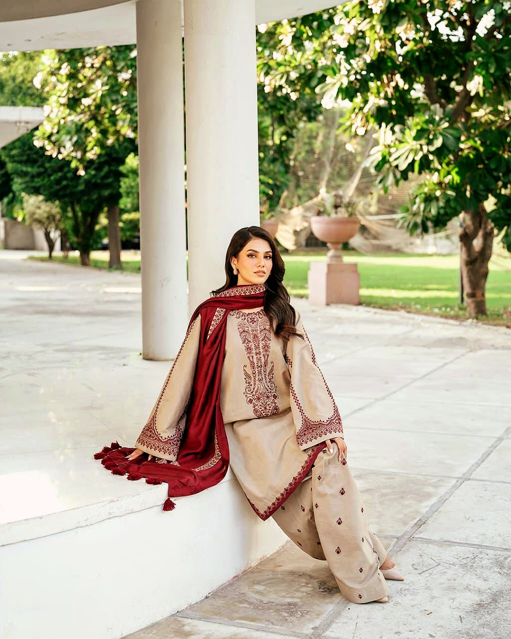 Unstitched Maroon Elegance – Embroidered 3-Piece Pakistani Suit